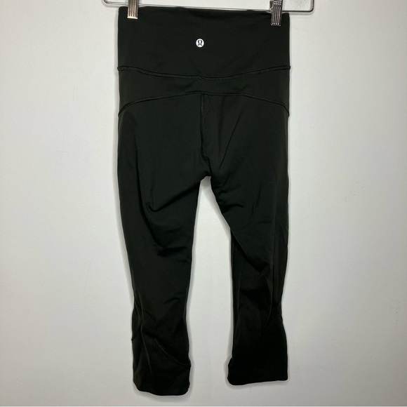 Lululemon crop leggings dark army green size 4 - Picture 4 of 7